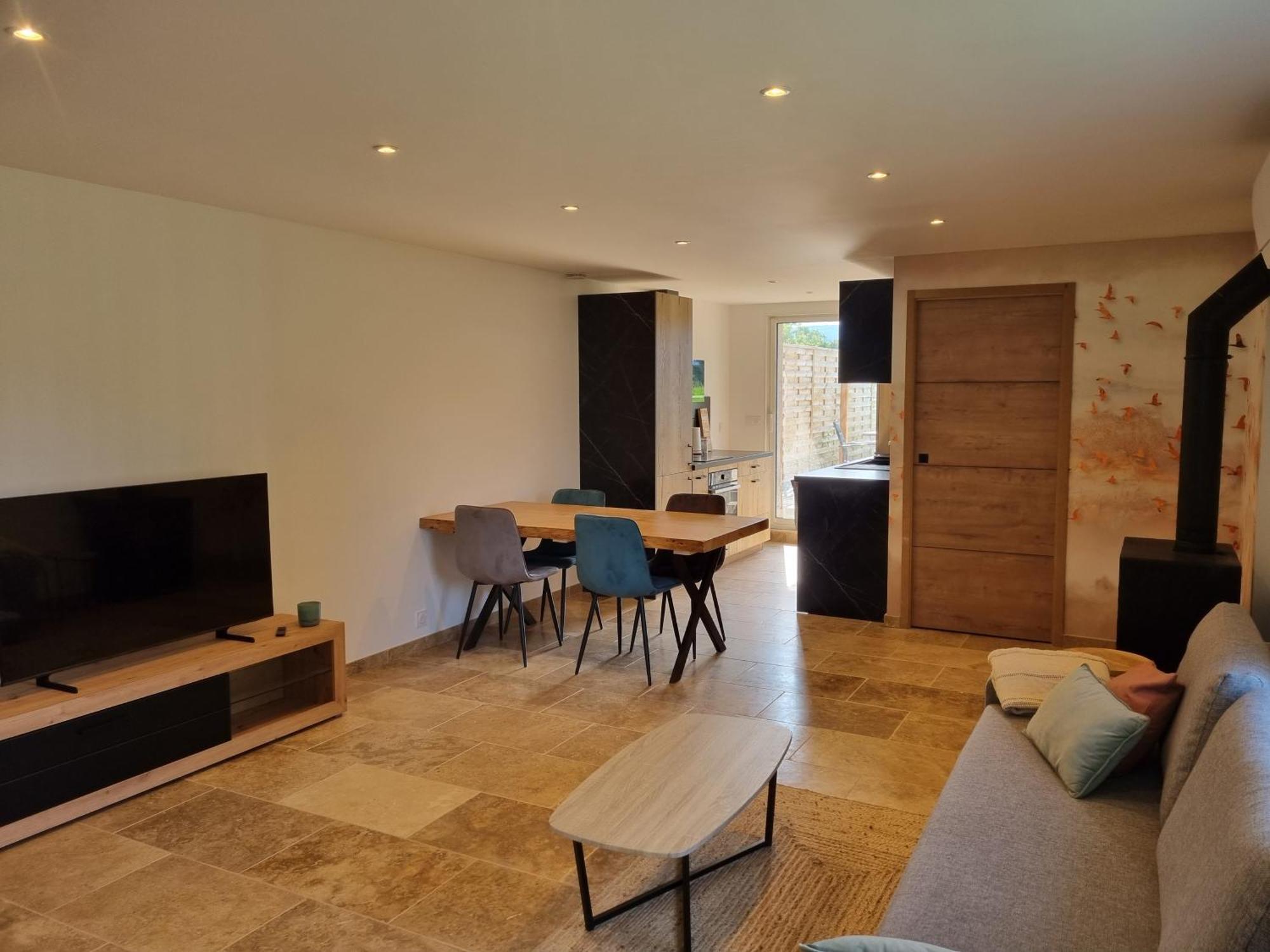 Holiday home Maison 2 Avec Exterieur Et Jacuzzi *